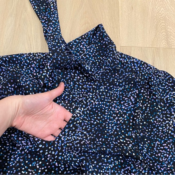 Banana Republic | Blue Polka Dot Tie Front Blouse 💙 - Picture 5 of 10